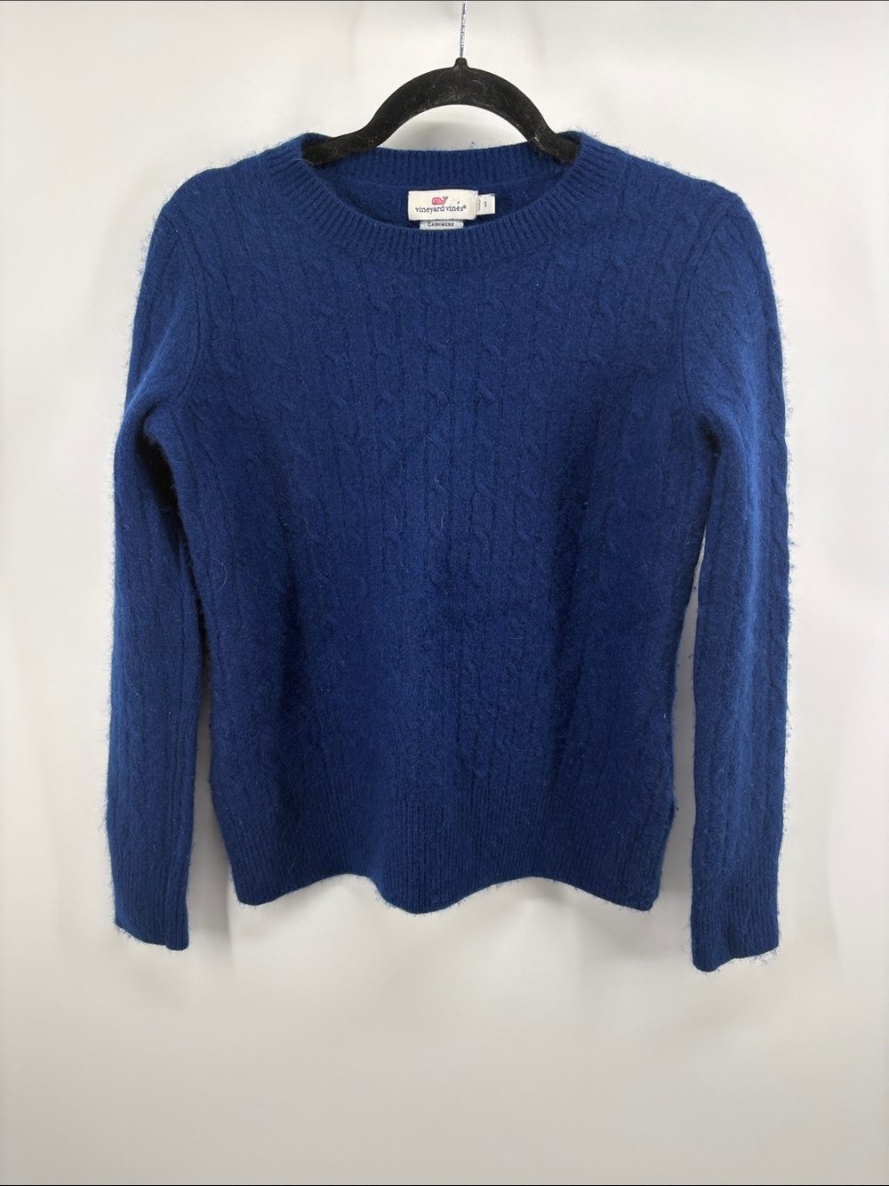 Vineyard Vines Women’s 100% Cashmere Cable-Knit Crewneck Dee Bay Blue Sweater